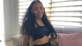 NiaHenderson