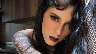 Missameliacblack