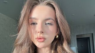 ElsaCarterr