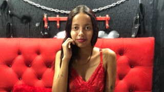 LuisaCox